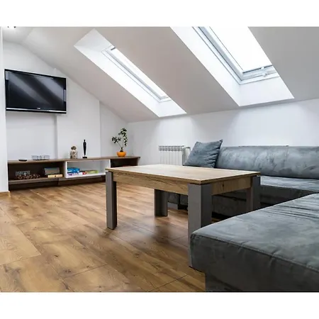 Apartament Kornelia *