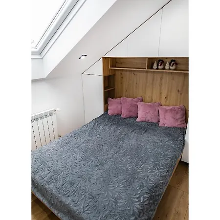 Kornelia Lejlighed *